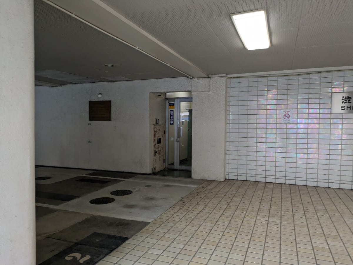 v20250427002254/fresh/building/J00100387189_13