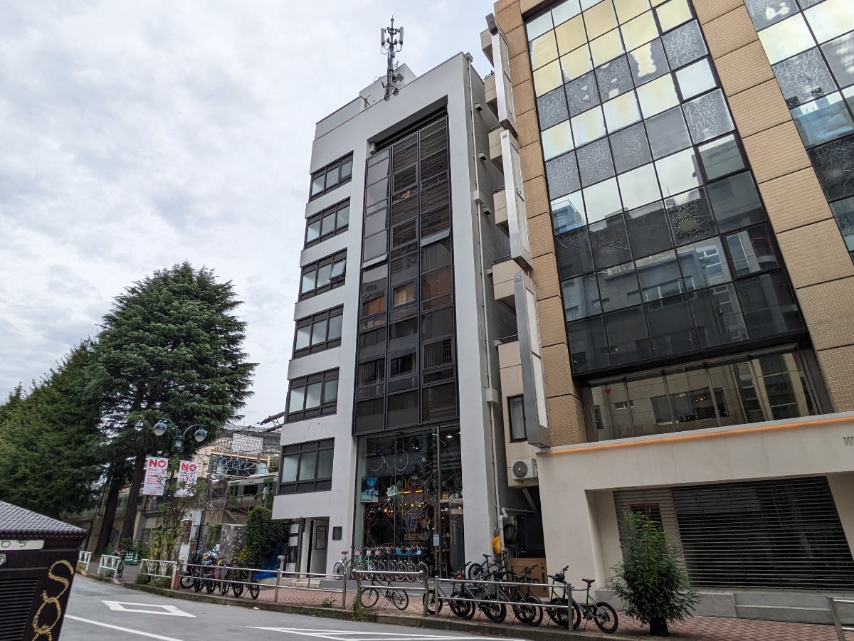 v20250427002254/fresh/building/J00100387205_13