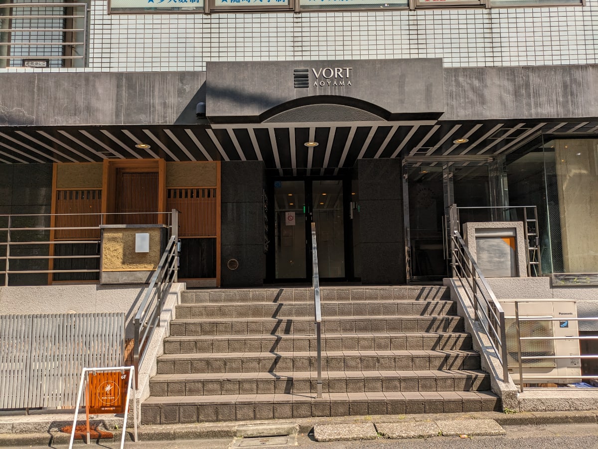 v20250427002254/fresh/building/J00100387212_3