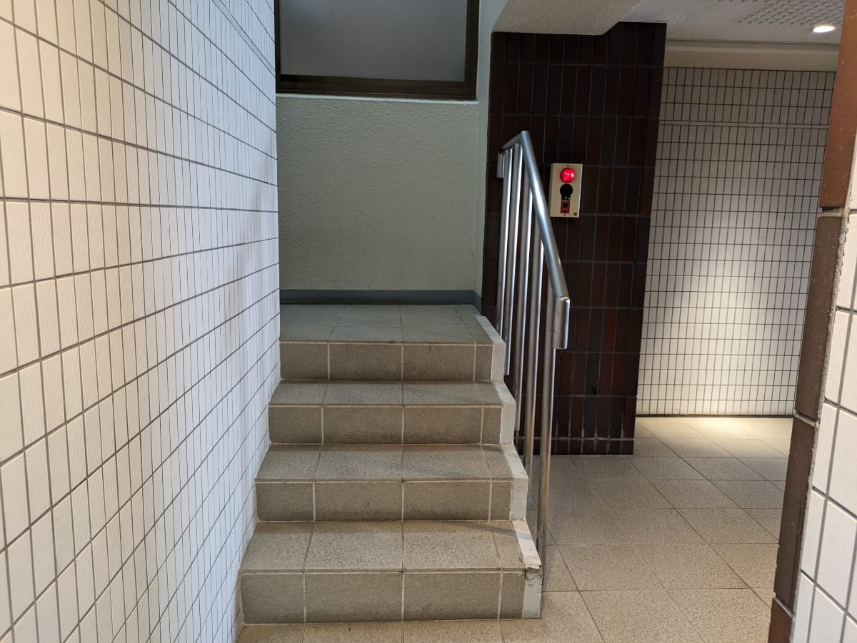 v20250427002254/fresh/building/J00100387228_61