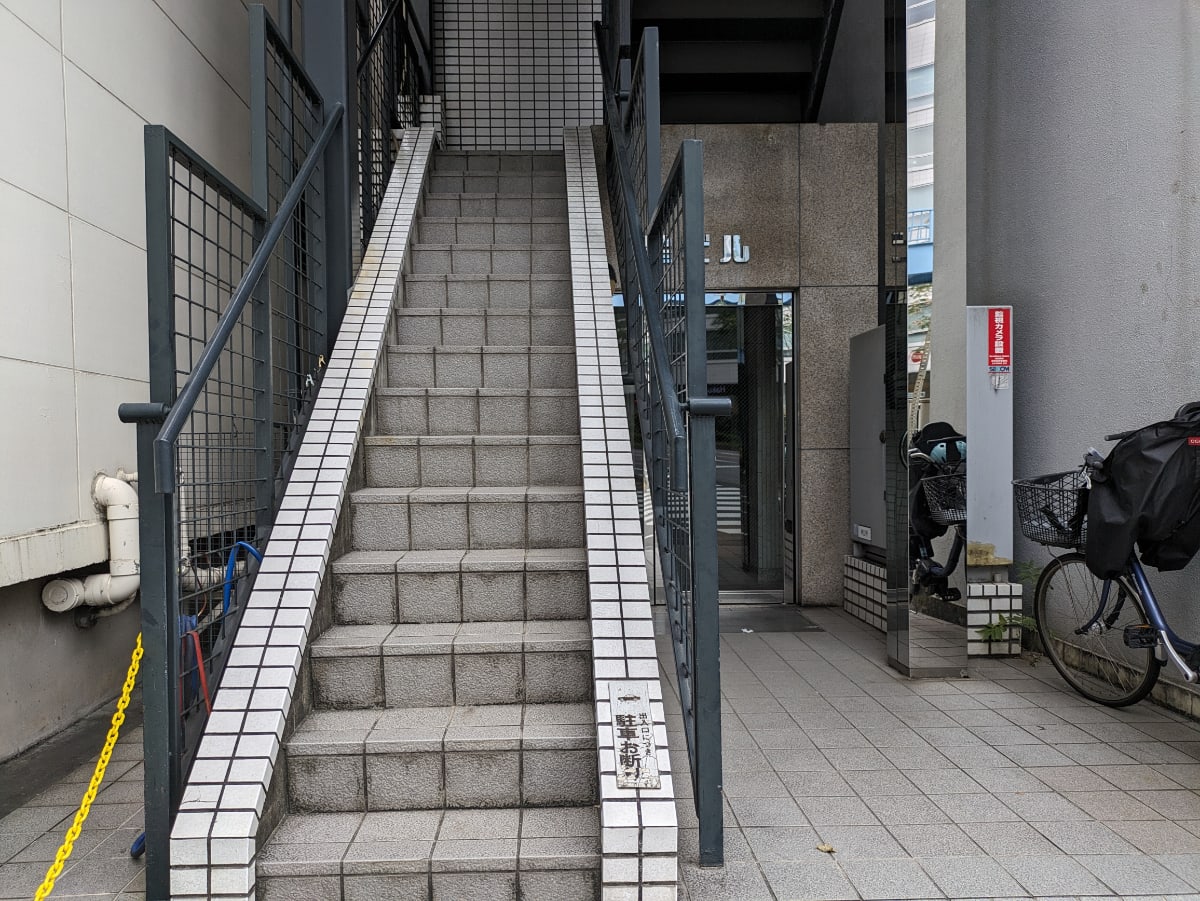 v20250427002254/fresh/building/J00100387236_10