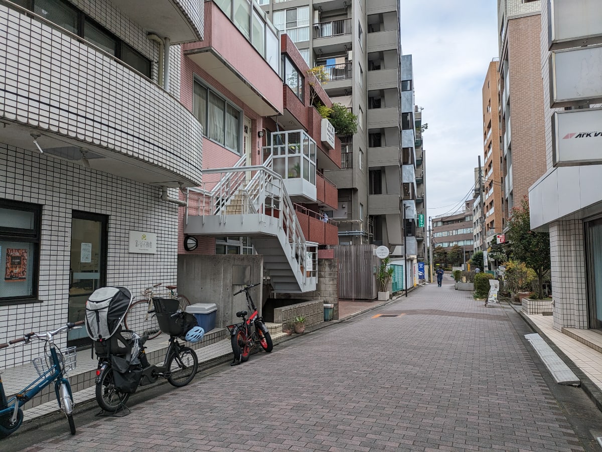 v20250427002254/fresh/building/J00100387236_2