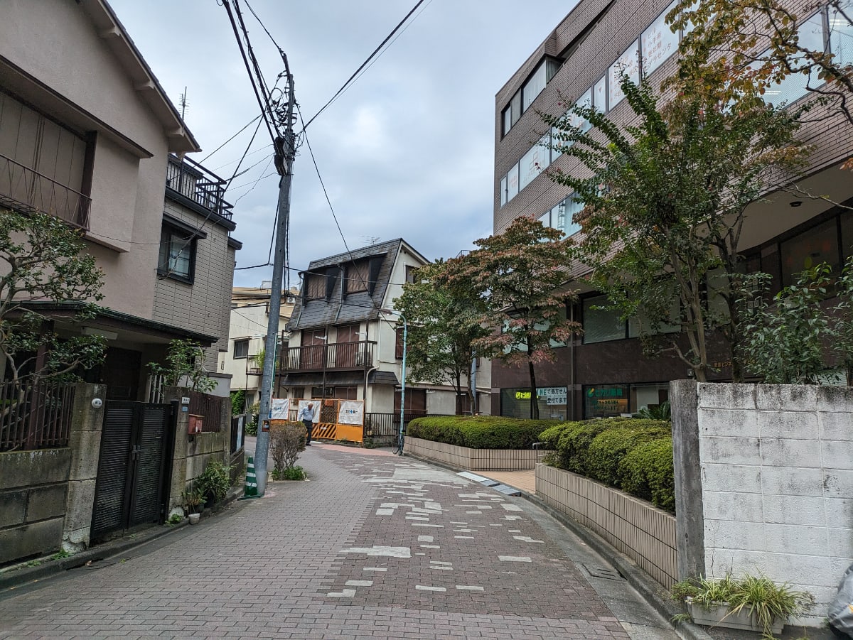 v20250427002254/fresh/building/J00100387237_2