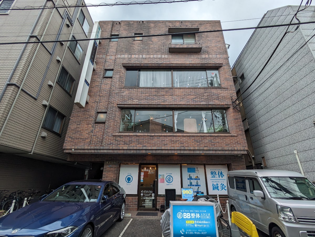 v20250427002254/fresh/building/J00100387251_1