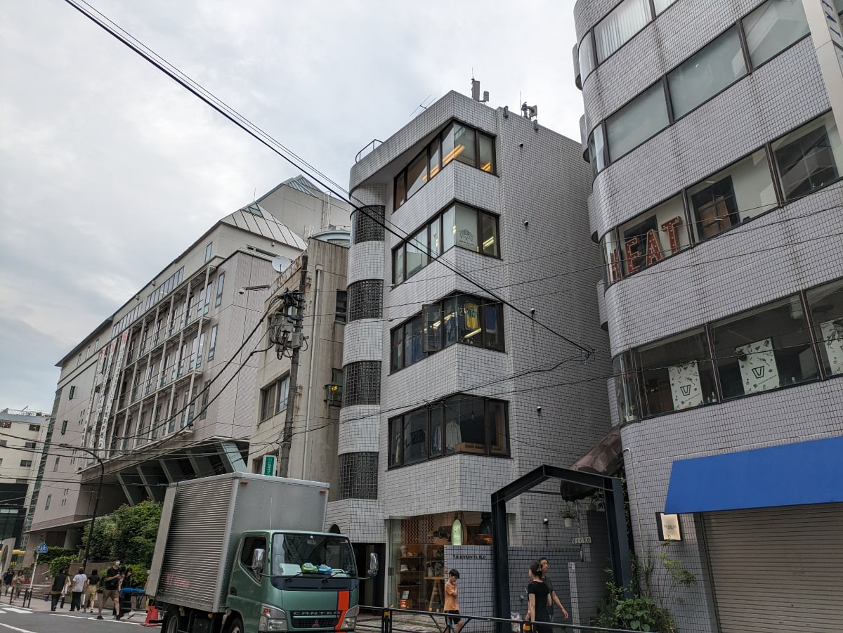 v20250427002254/fresh/building/J00100387351_16