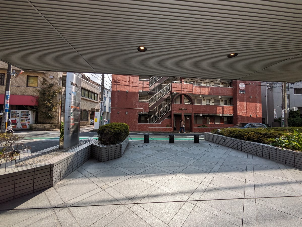 v20250427002254/fresh/building/J00100387355_12