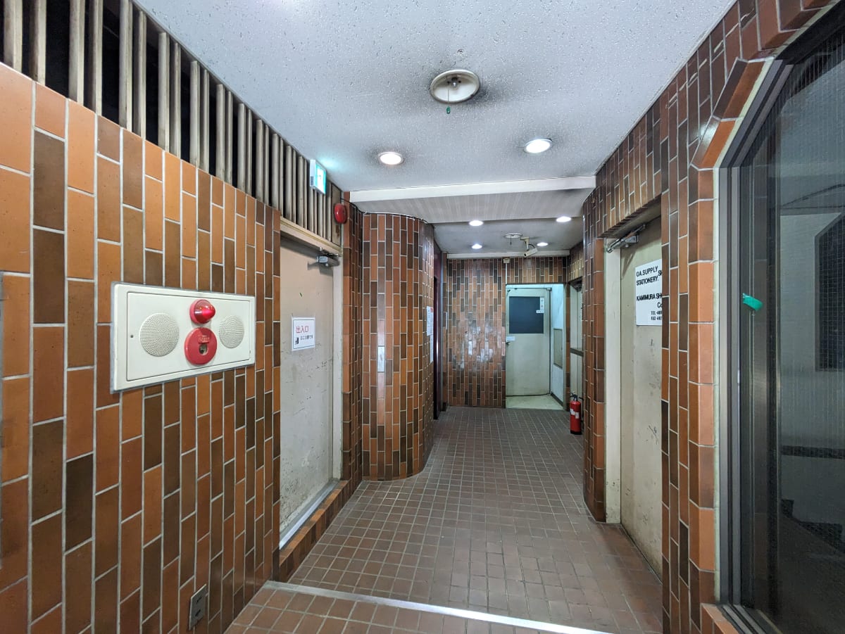 v20250427002254/fresh/building/J00100387360_6