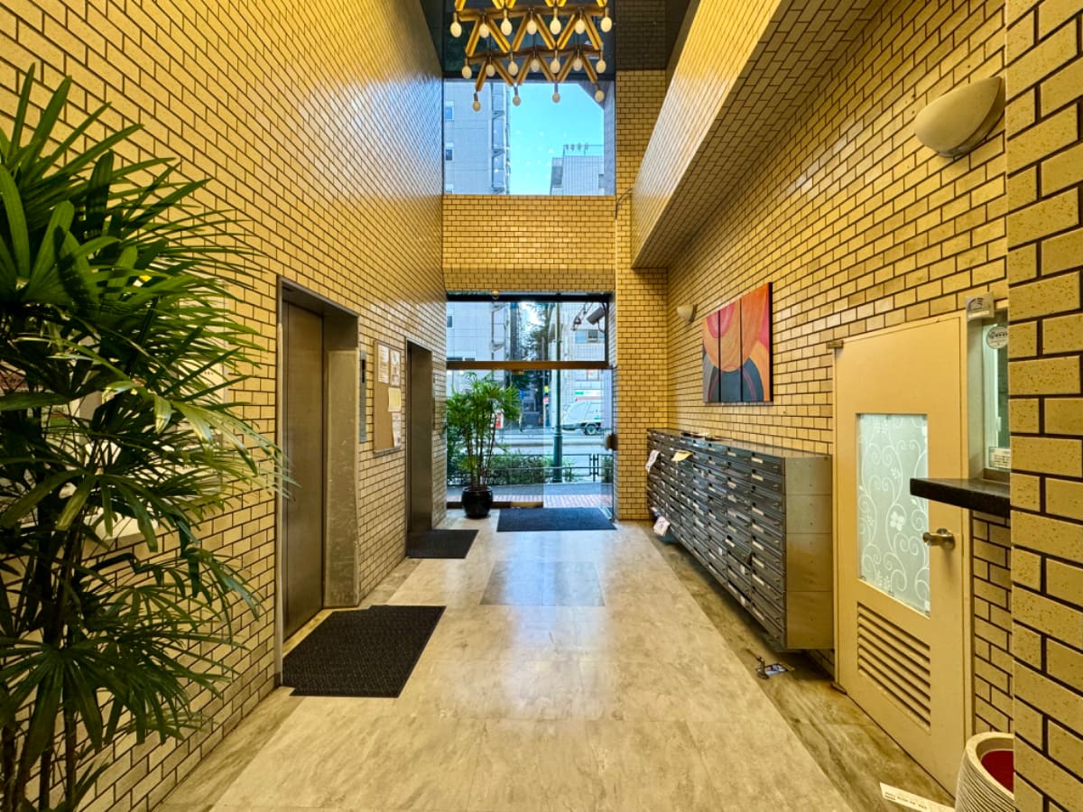 v20250427002254/fresh/building/J00100387415_9