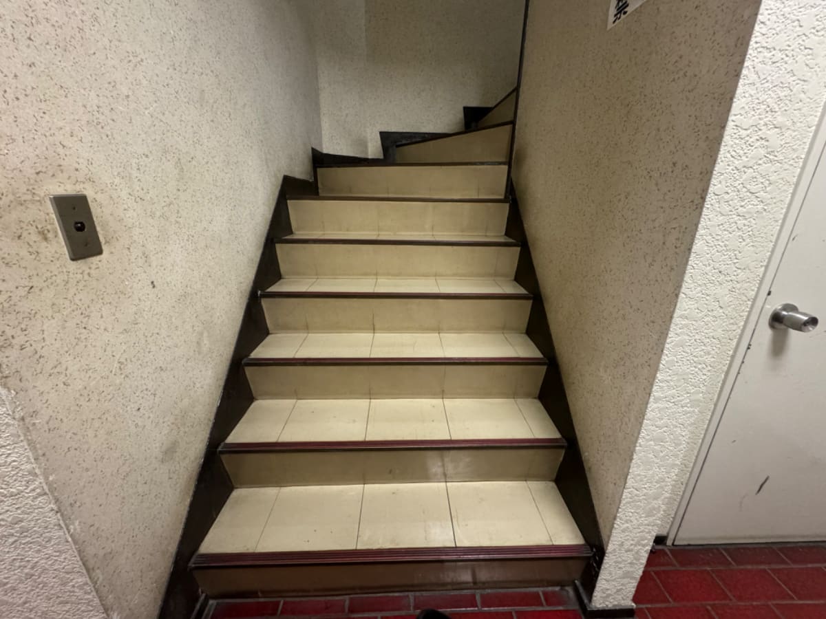 v20250427002254/fresh/building/J00100387494_11