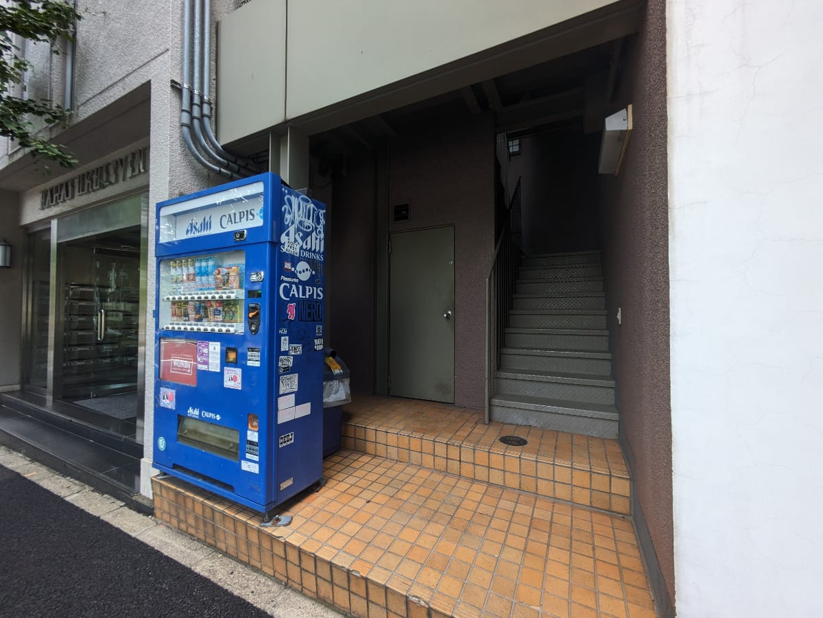 v20250427002254/fresh/building/J00100387582_64