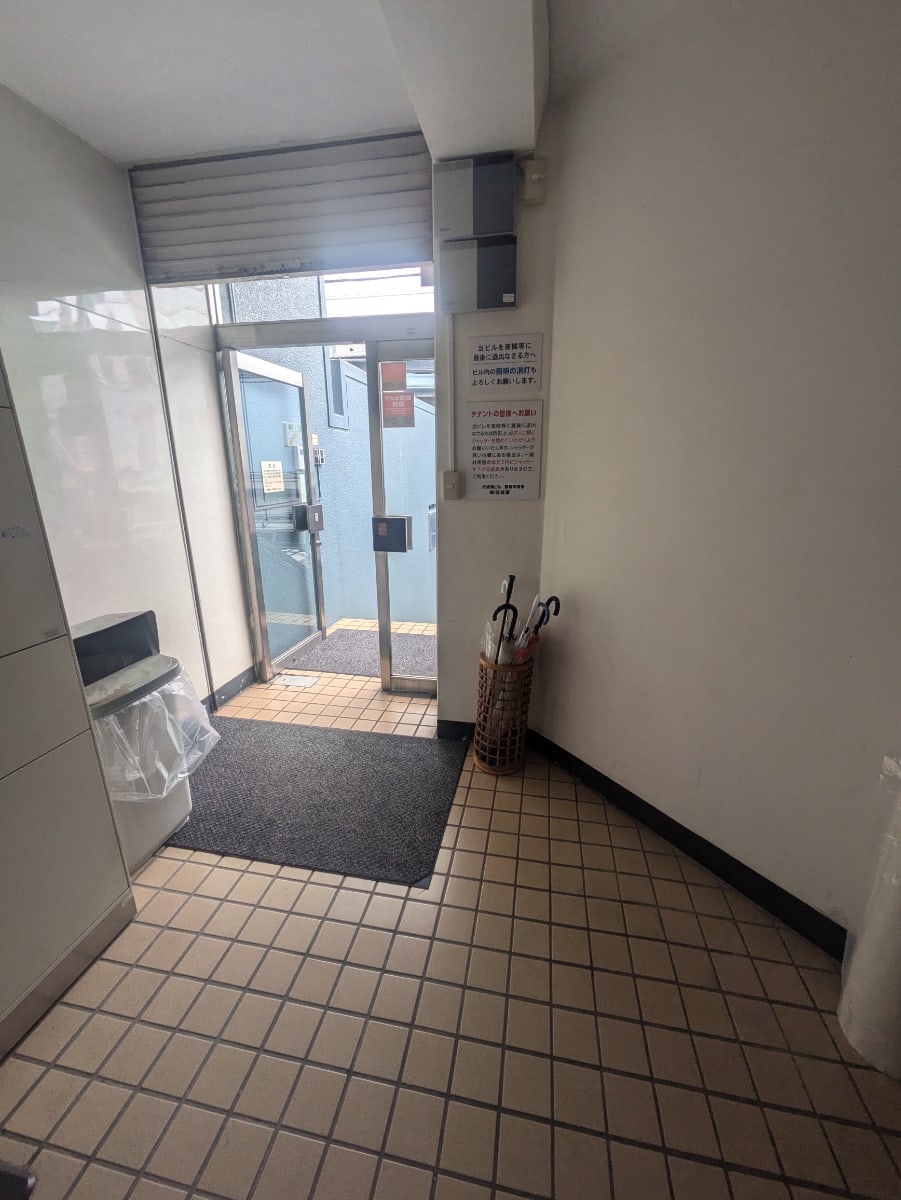 v20250427002254/fresh/building/J00100387682_3