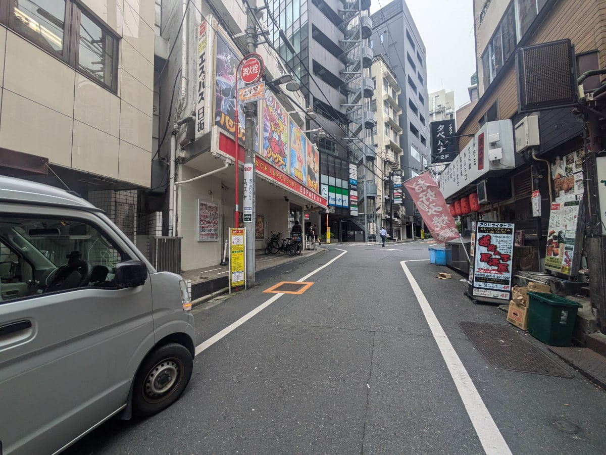 v20250427002254/fresh/building/J00100387697_16