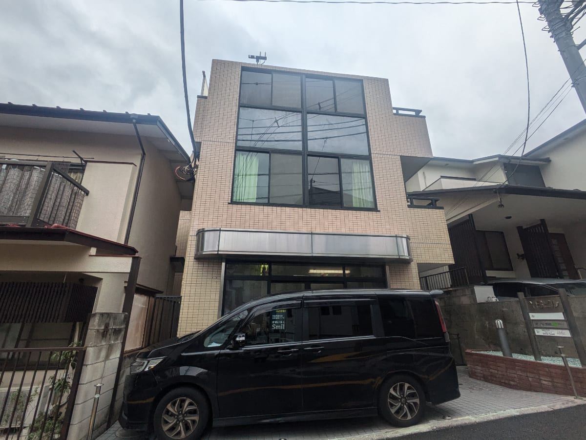 v20250427002254/fresh/building/J00100387723_1