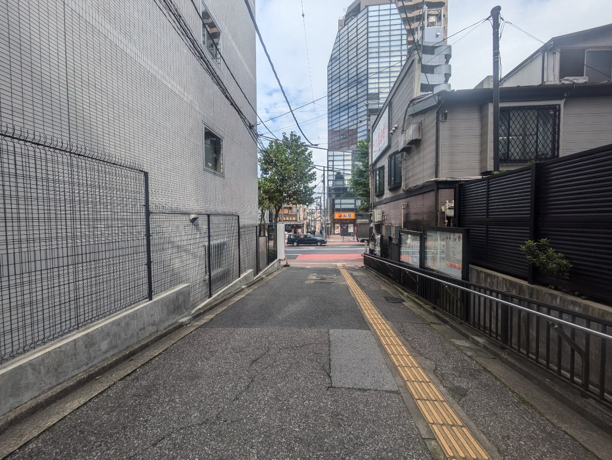 v20250427002254/fresh/building/J00100387725_14