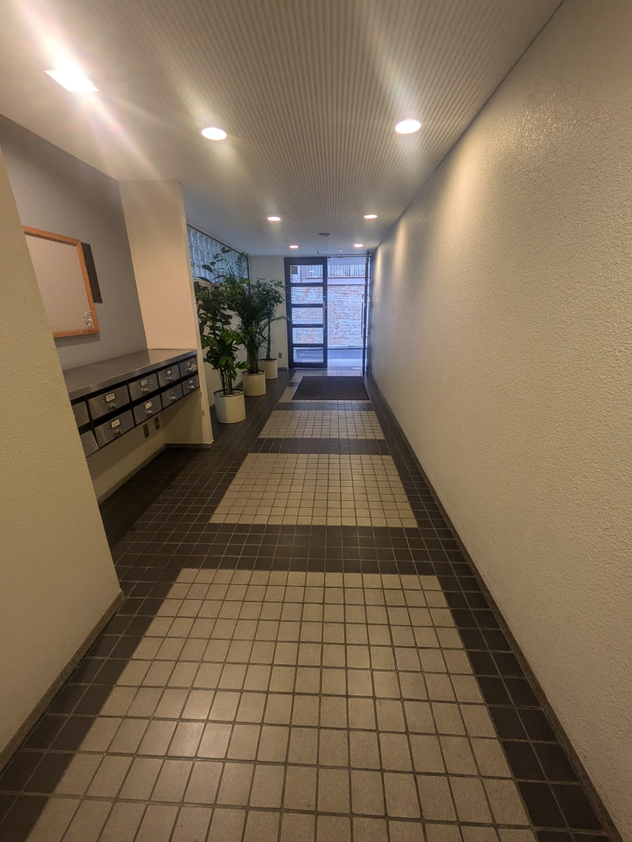 v20250427002254/fresh/building/J00100387787_8