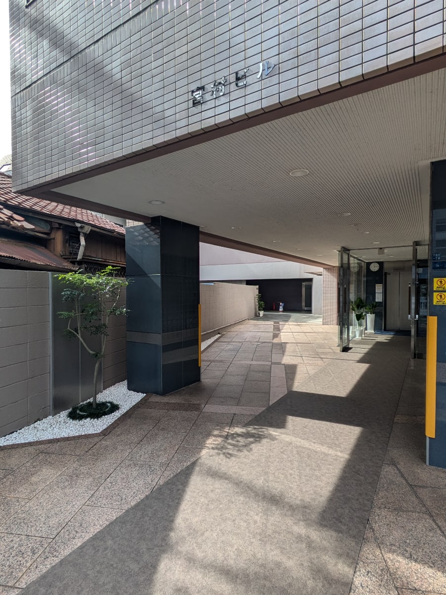 v20250427002254/fresh/building/J00100387834_3