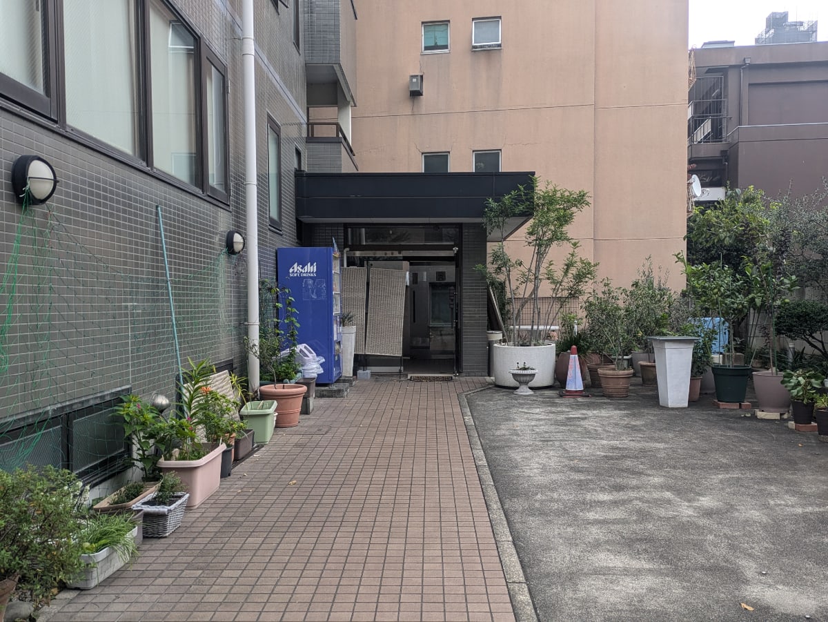 v20250427002254/fresh/building/J00100387837_8