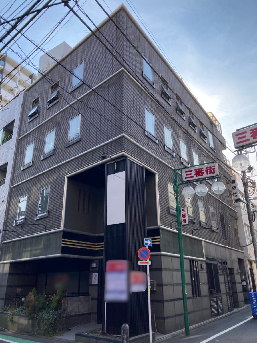 v20250427002254/fresh/building/J00100387888_1
