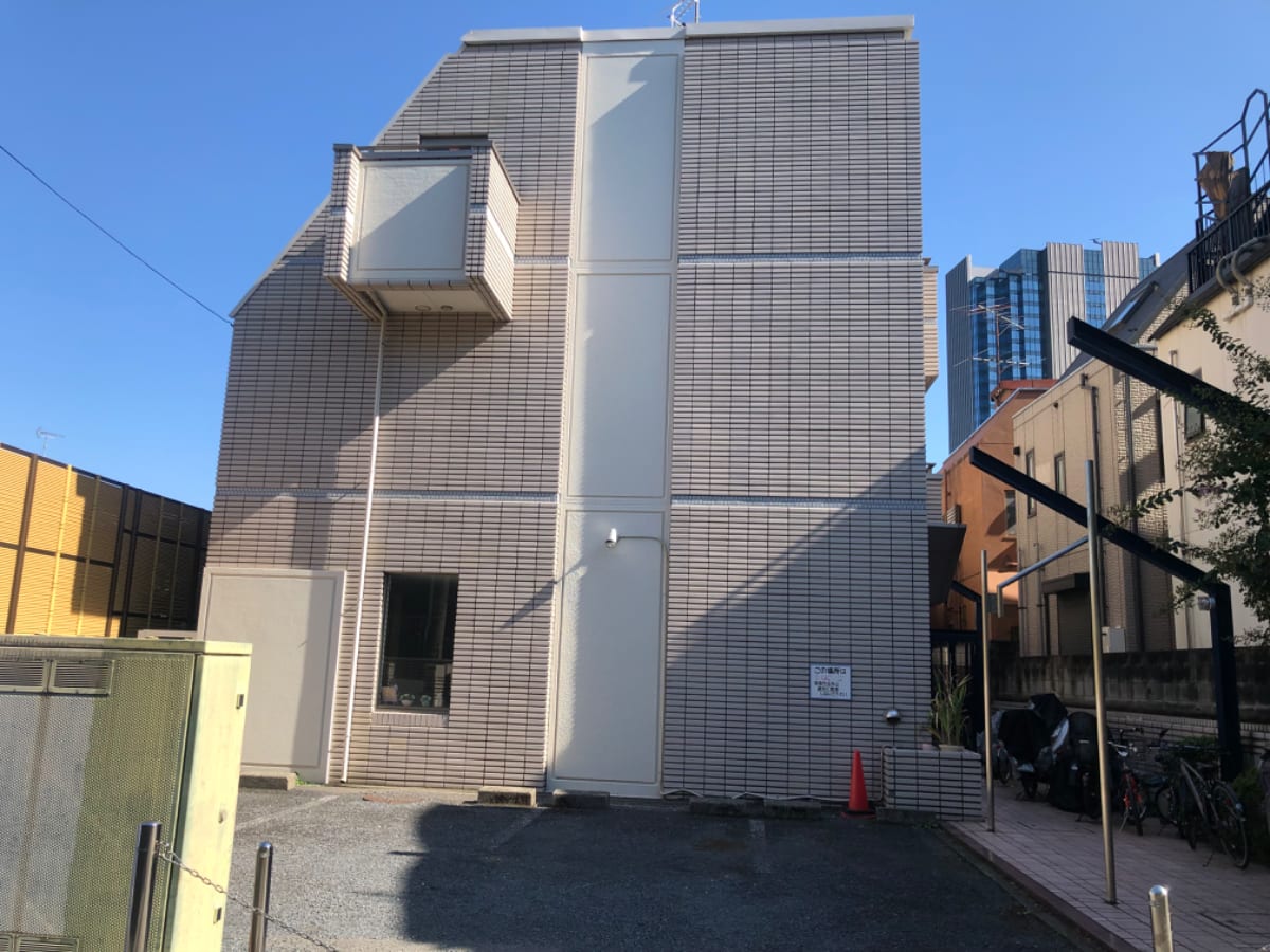 v20250427002254/fresh/building/J00100387964_5