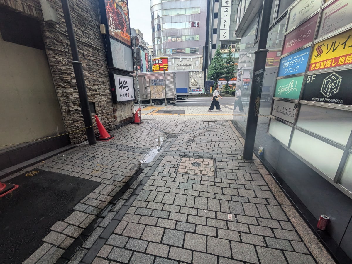 v20250427002254/fresh/building/J00100387991_10