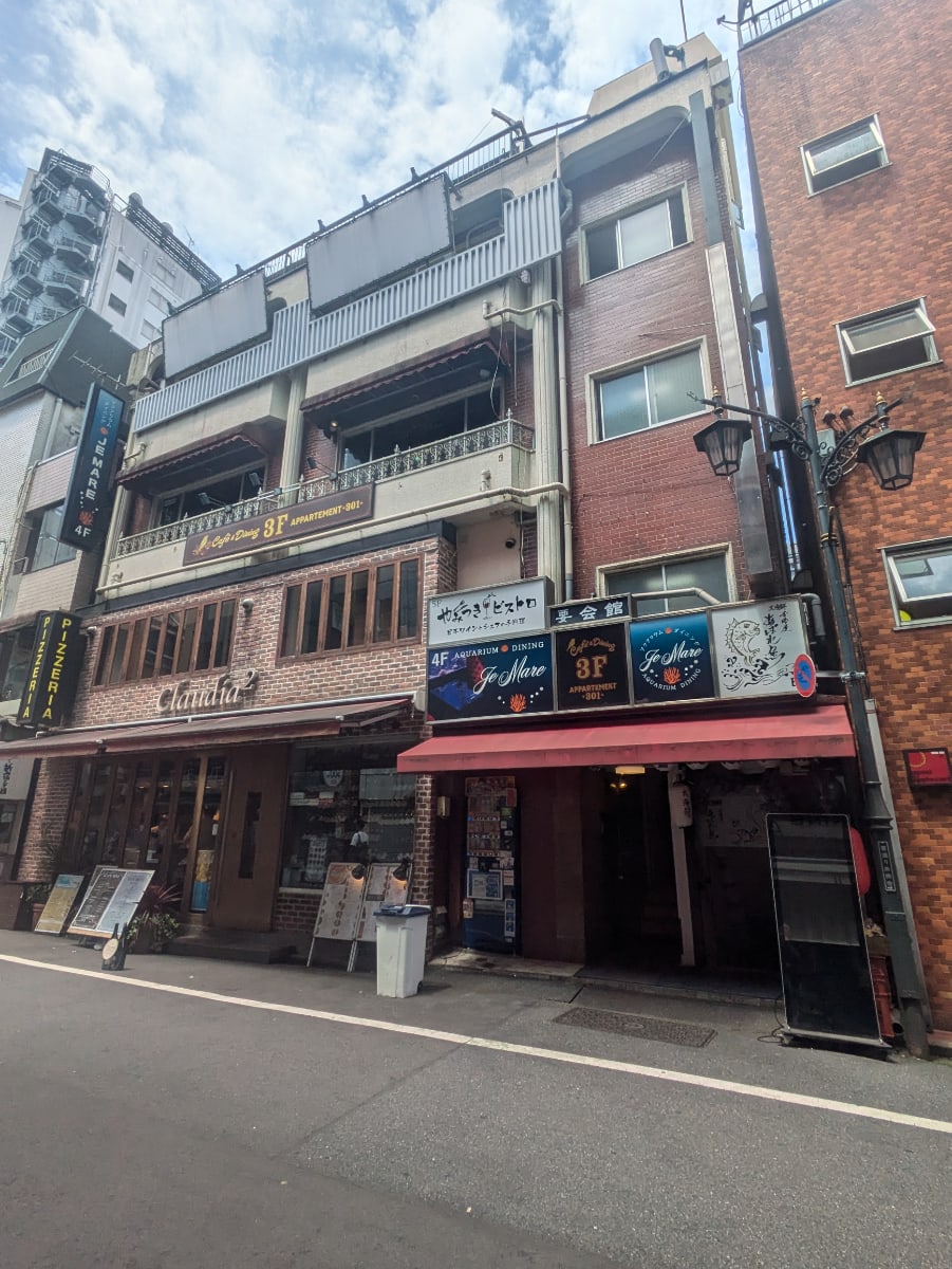 v20250427002254/fresh/building/J00100388013_12