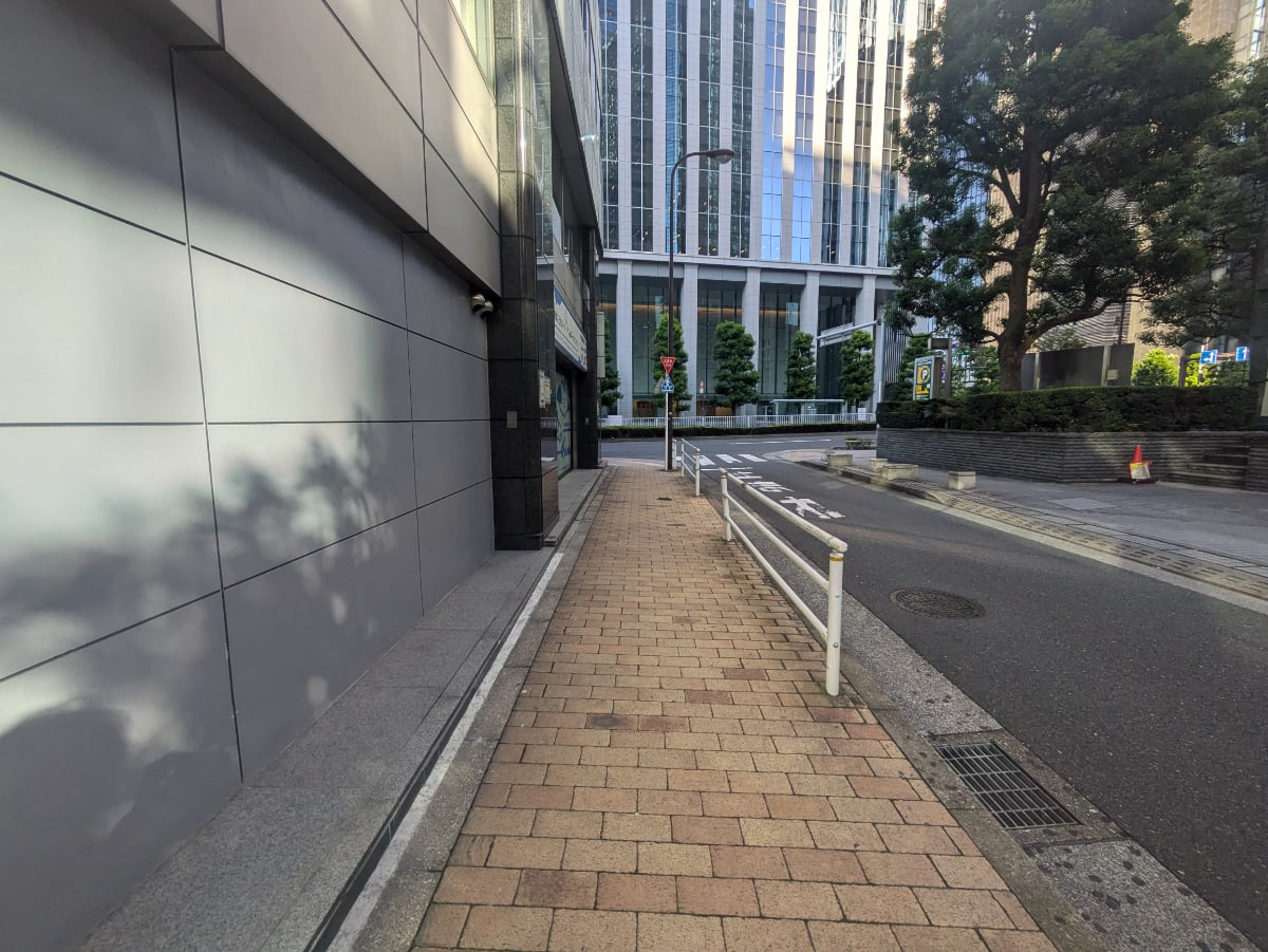 v20250427002254/fresh/building/J00100388203_12