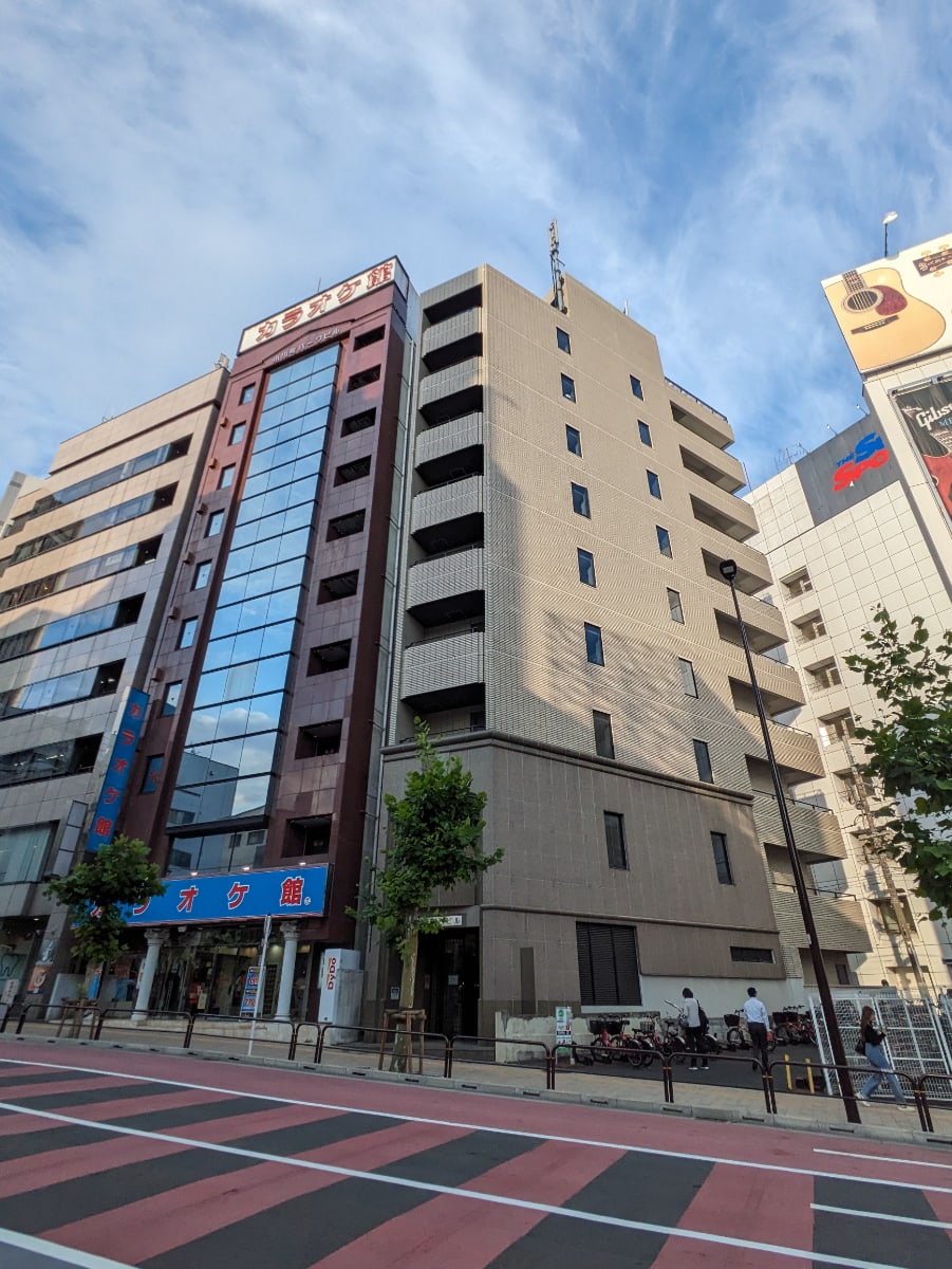 v20250427002254/fresh/building/J00100388213_9