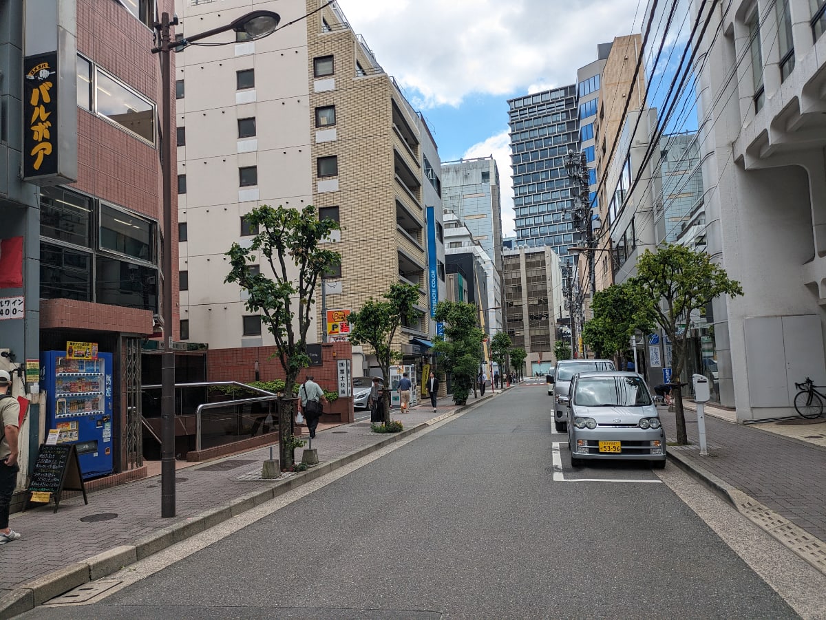 v20250427002254/fresh/building/J00100388220_8