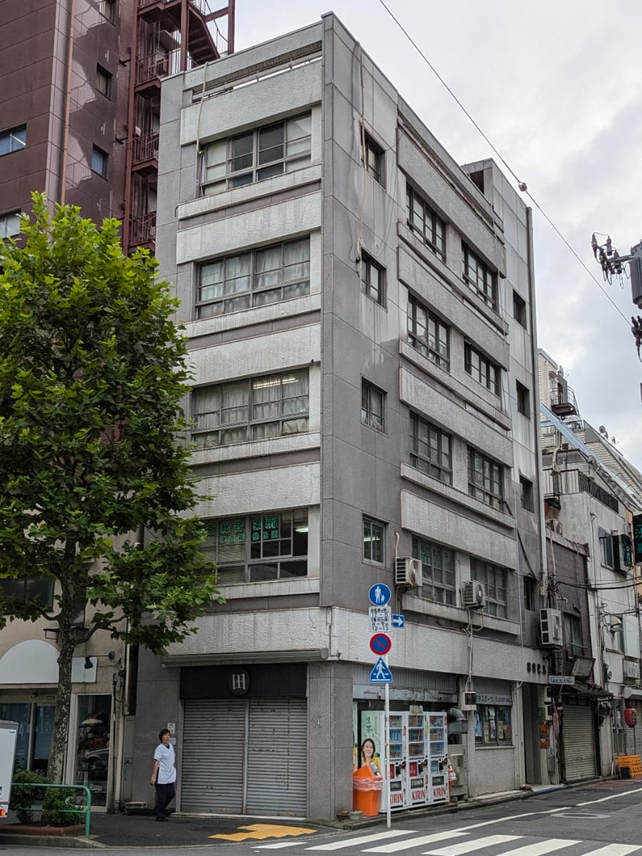 v20250427002254/fresh/building/J00100388271_7