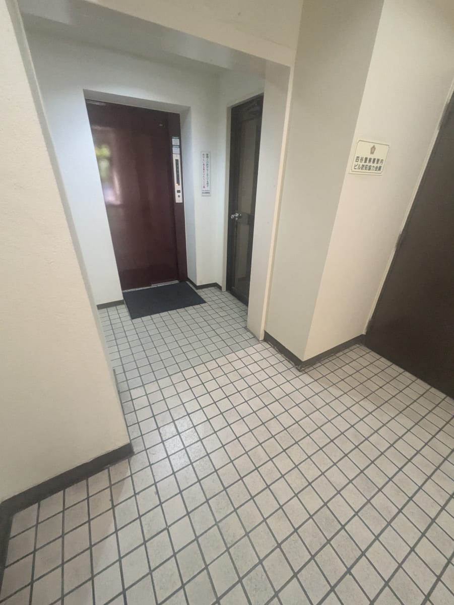 v20250427002254/fresh/building/J00100388309_4
