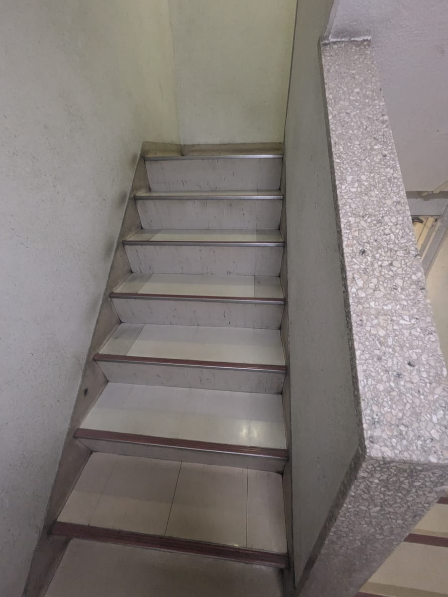 v20250427002254/fresh/building/J00100388331_6