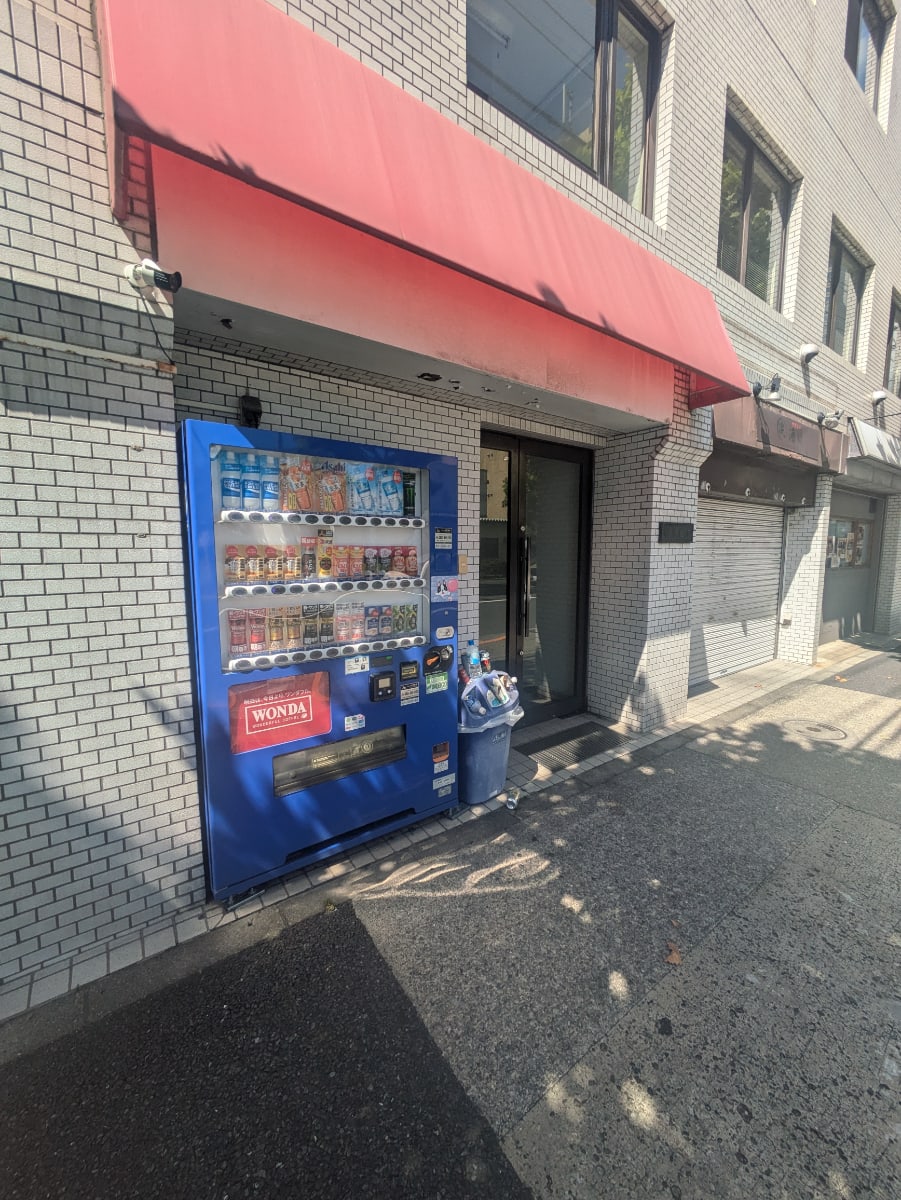 v20250427002254/fresh/building/J00100388335_3