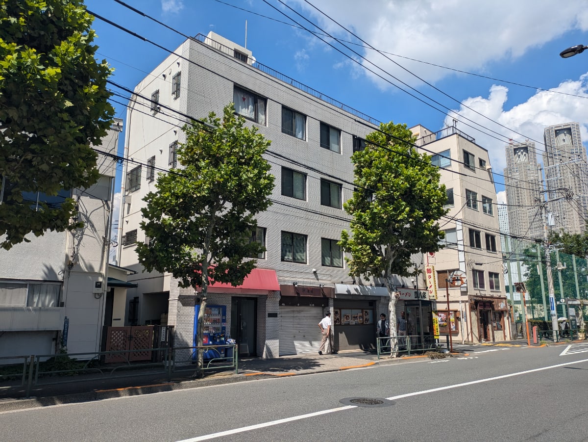 v20250427002254/fresh/building/J00100388335_5