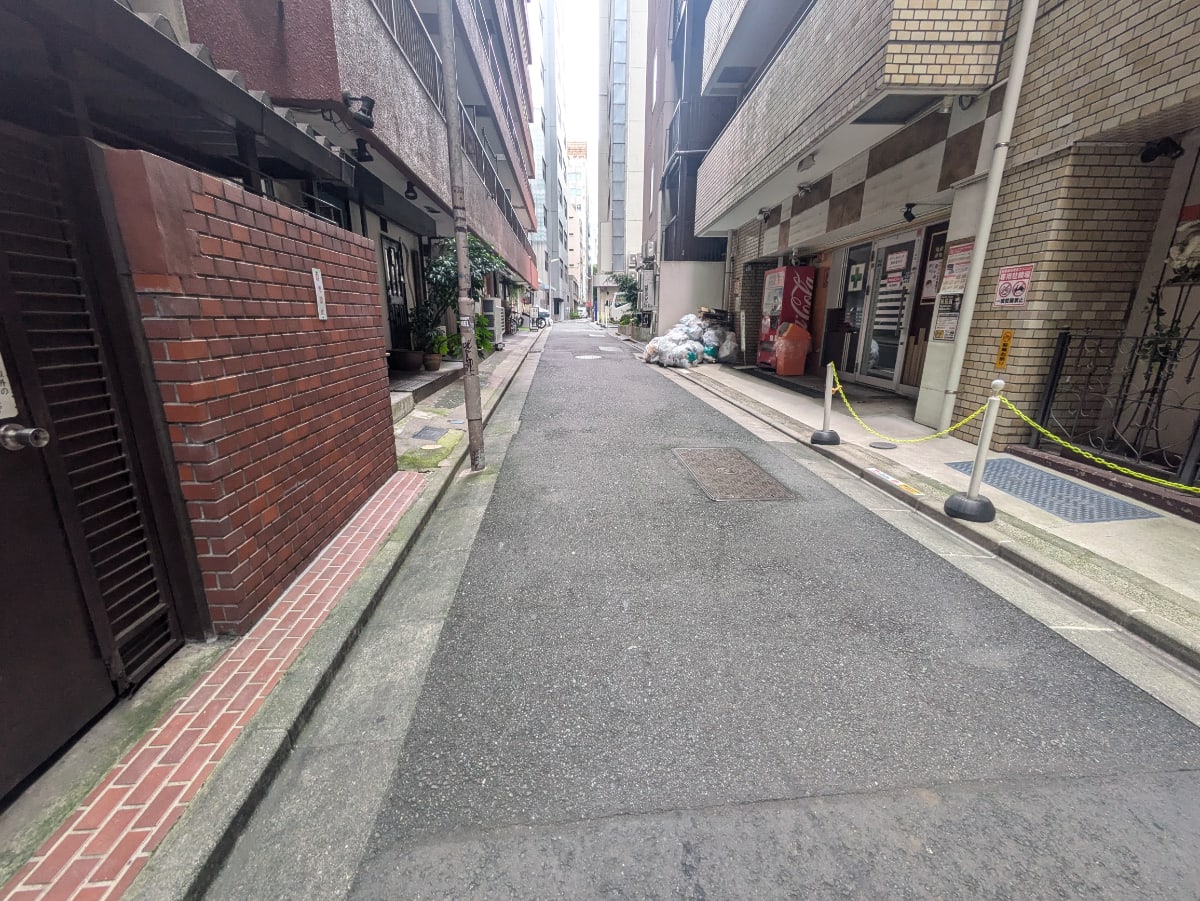 v20250427002254/fresh/building/J00100388338_2