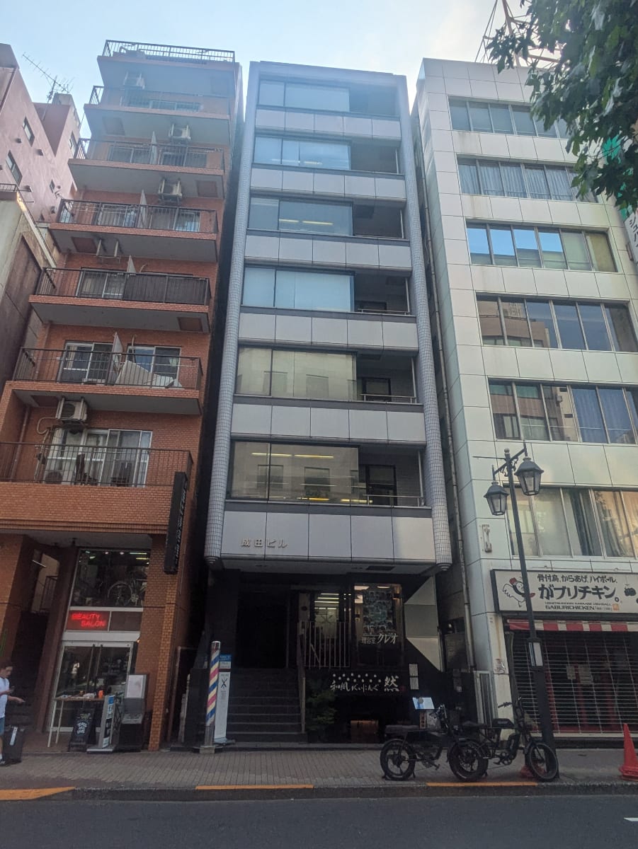 v20250427002254/fresh/building/J00100388351_1