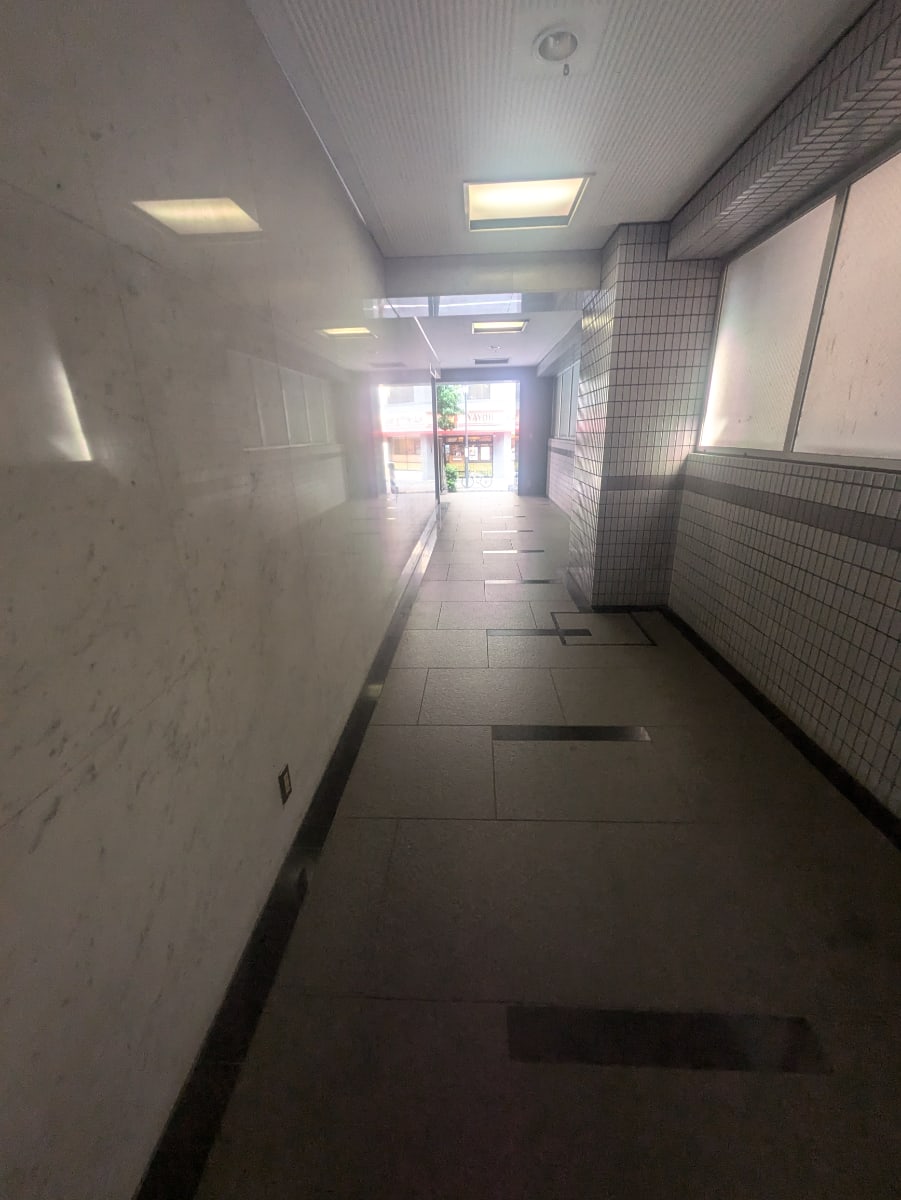 v20250427002254/fresh/building/J00100388351_12