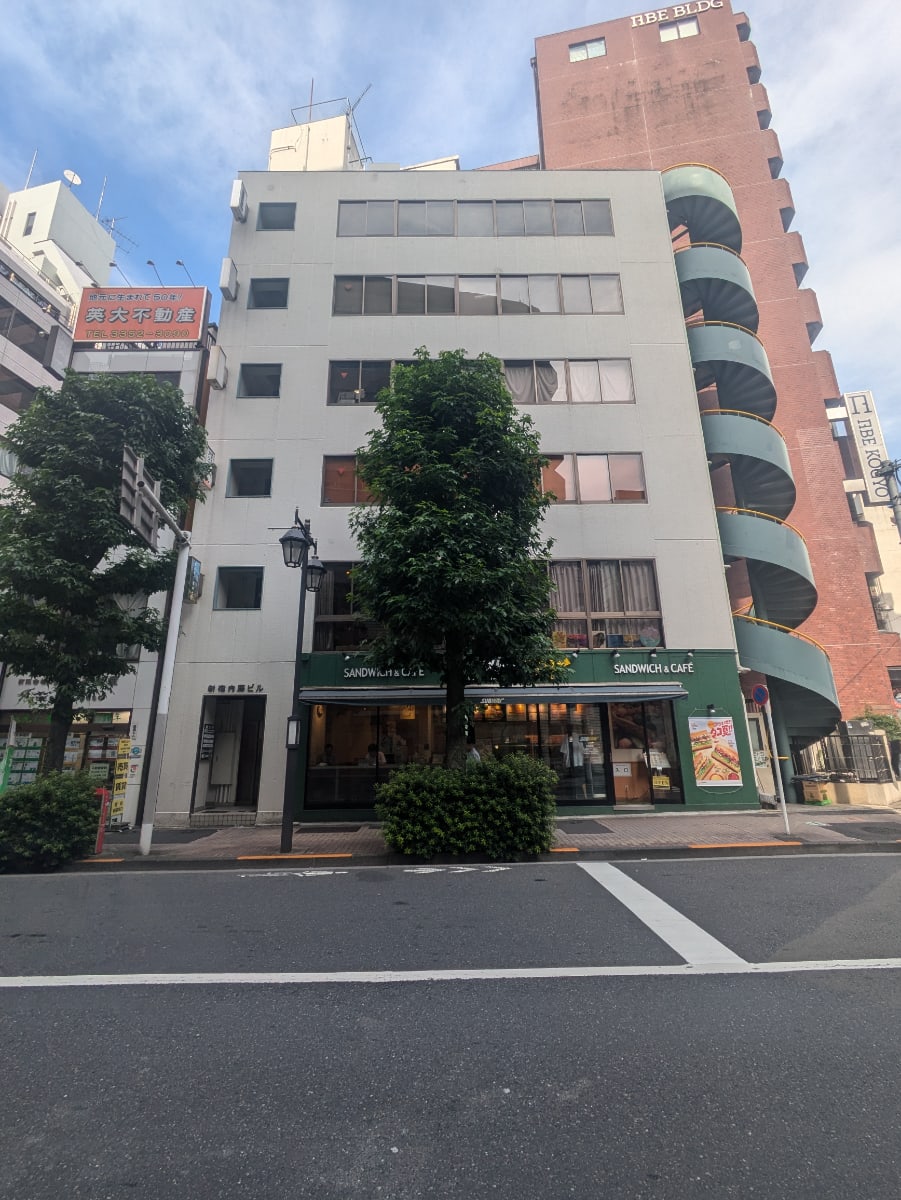 v20250427002254/fresh/building/J00100388387_8