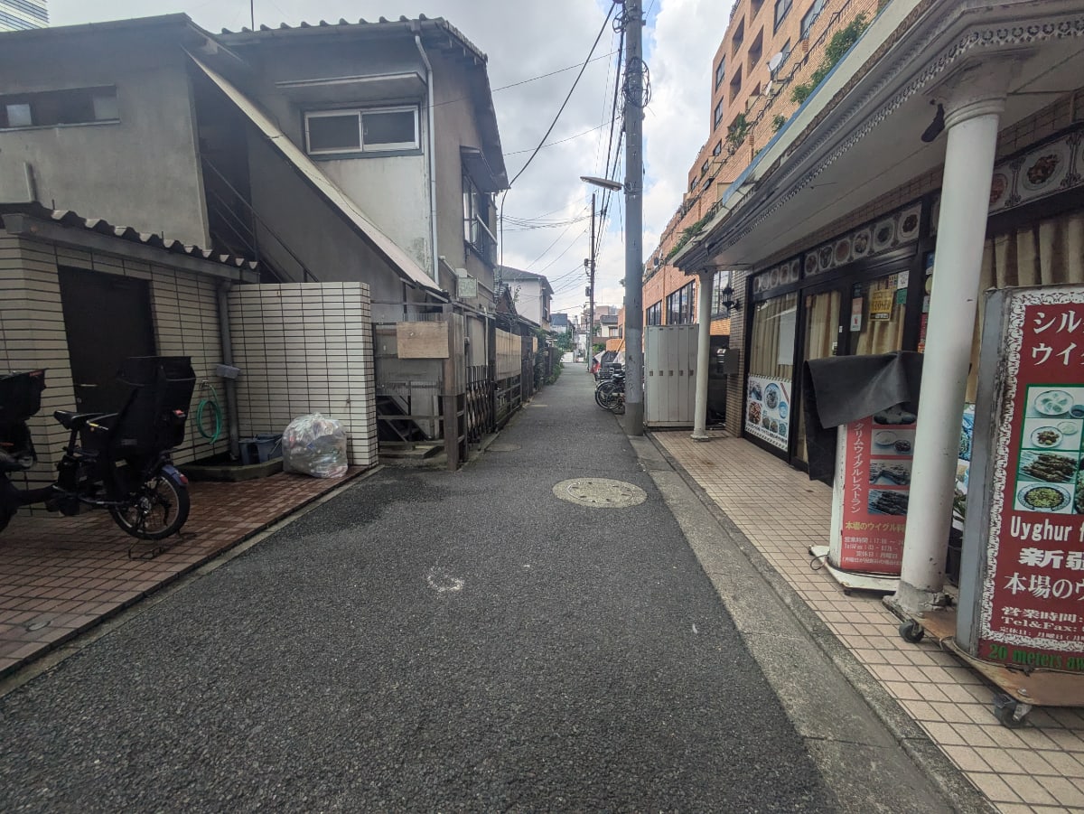 v20250427002254/fresh/building/J00100388408_12