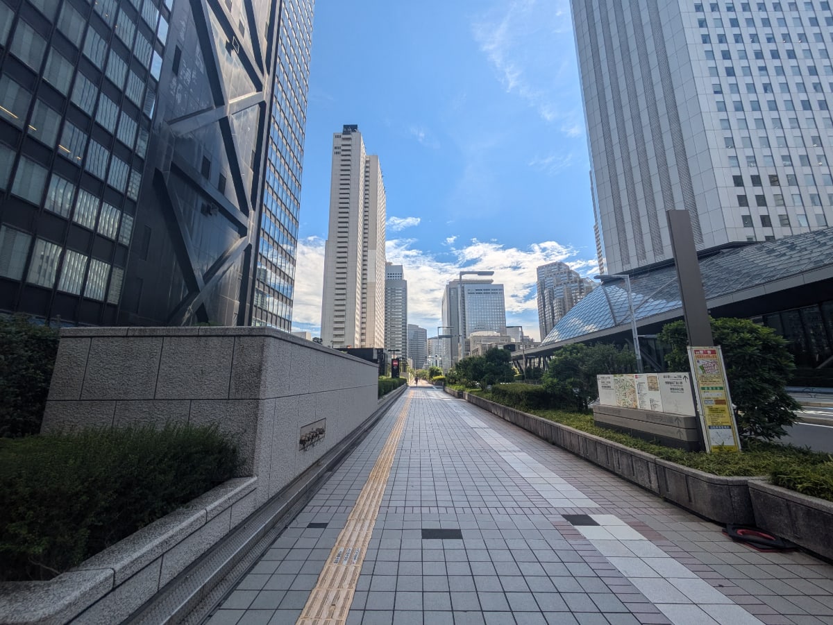 v20250427002254/fresh/building/J00100388415_20