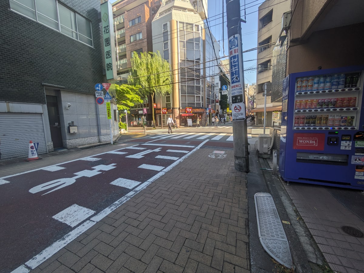 v20250427002254/fresh/building/J00100388449_8