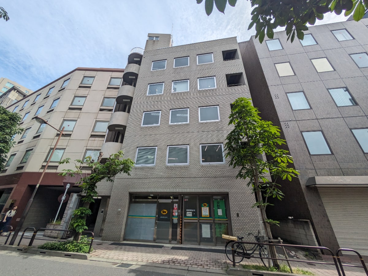 v20250427002254/fresh/building/J00100388506_1