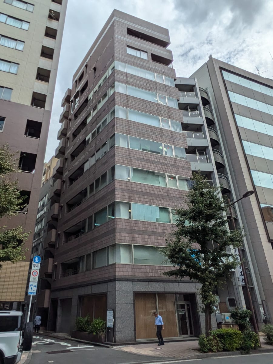 v20250427002254/fresh/building/J00100388521_1