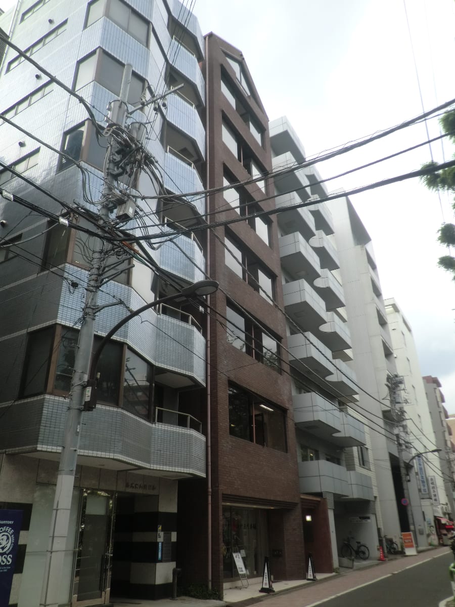 v20250427002254/fresh/building/J00100388573_6