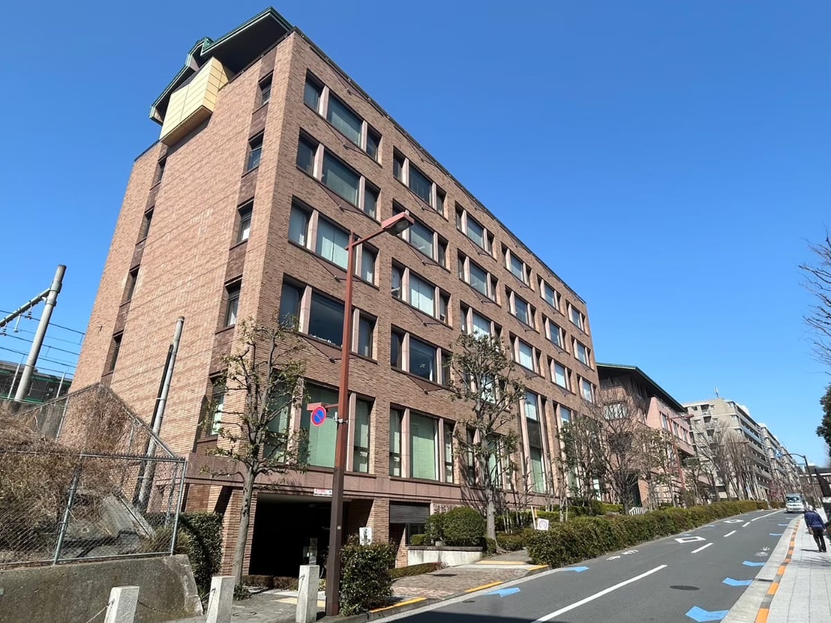 v20250427002254/fresh/building/J00100388600_14