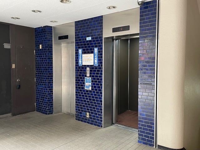 v20250427002254/fresh/building/J00100388661_4