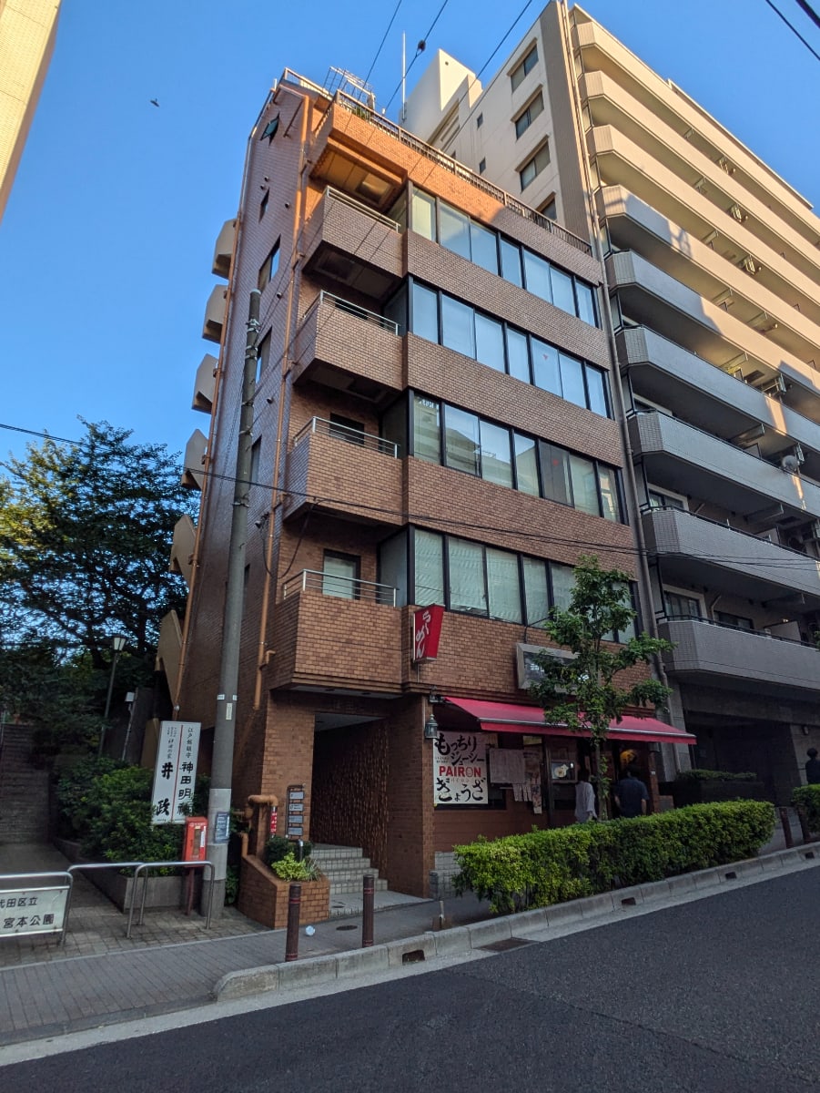 v20250427002254/fresh/building/J00100388704_1