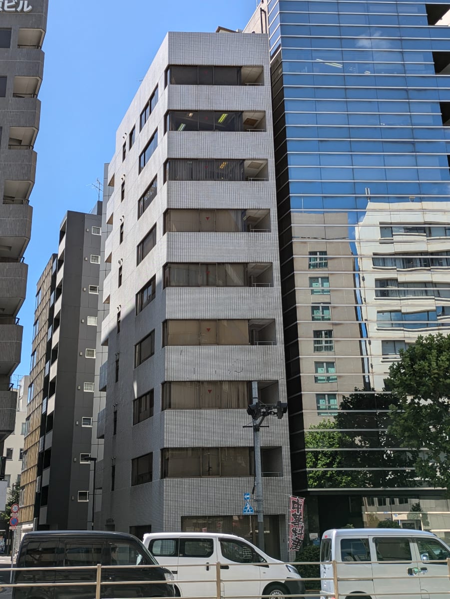 v20250427002254/fresh/building/J00100388708_1
