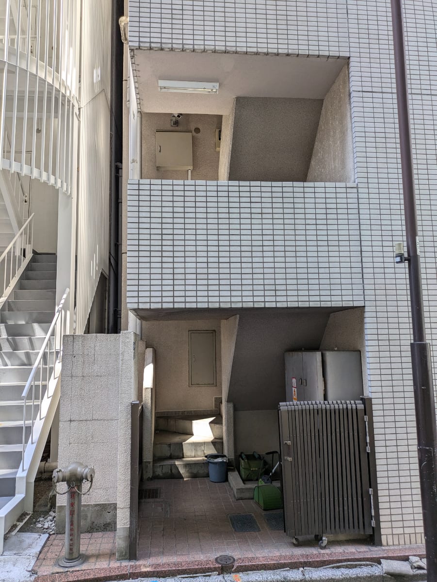 v20250427002254/fresh/building/J00100388708_11