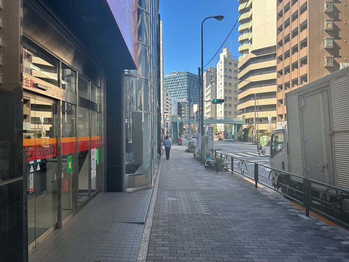 v20250427002254/fresh/building/J00100388770_2