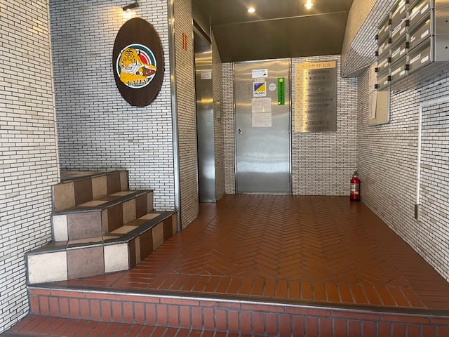 v20250427002254/fresh/building/J00100388828_8